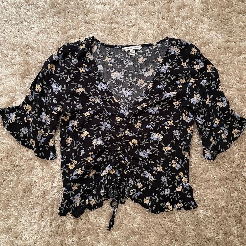 American Eagle Floral Blouse